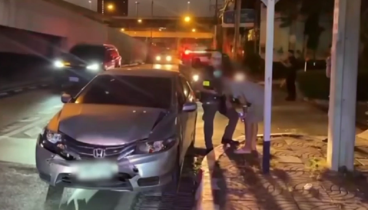 ถึงกับตกใจ รู้แล้วสาเหตุรถมีคราบเลือด หลังรุ่นพี่สาวขอยืมไปขับ