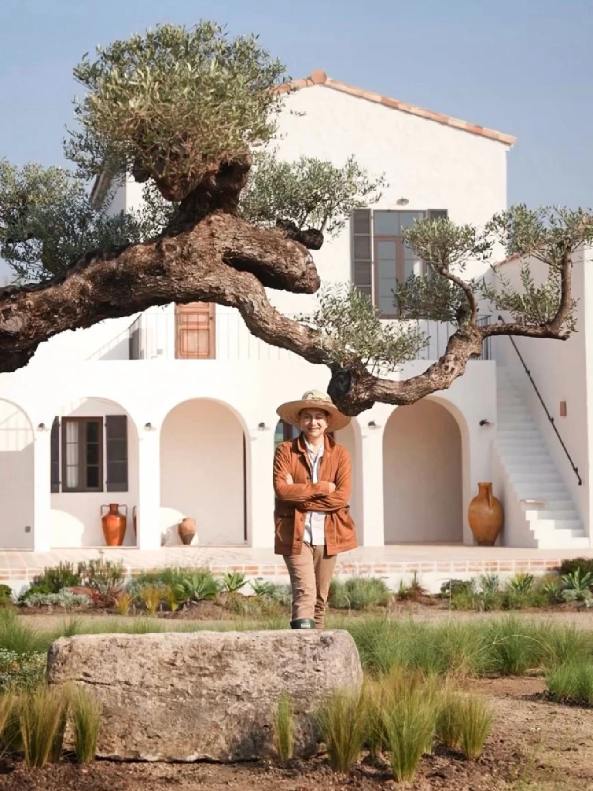 บ้านเขาใหญ่ “ดุ๊ก ภาณุเดช” สไตล์ฟาร์มสเปน สวยเหมือนยุโรป