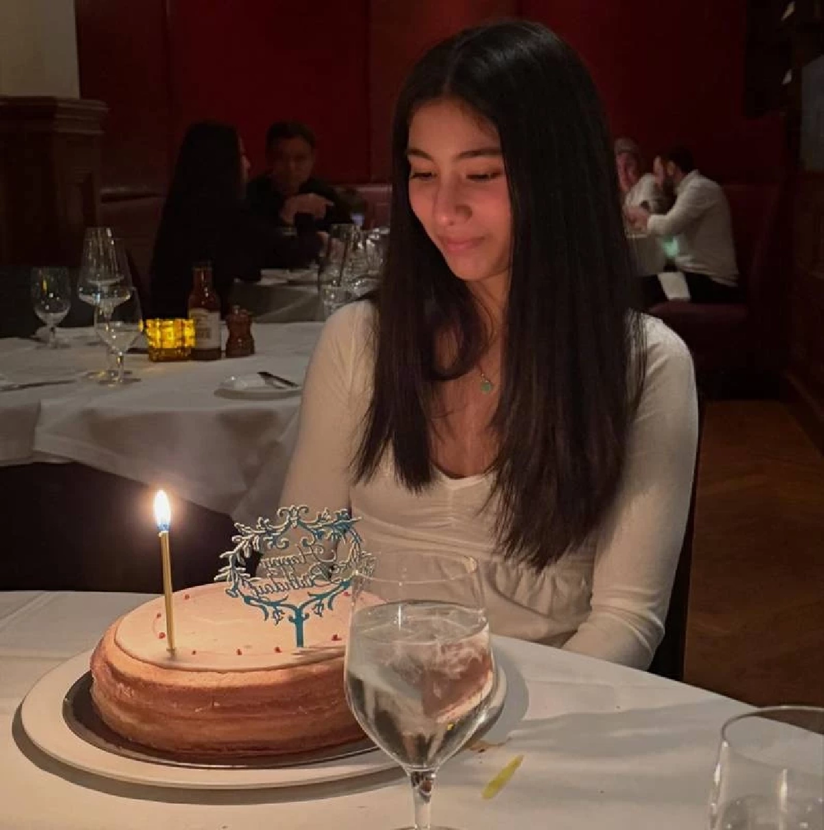 ท่านอ้น วัชเรศร เผยภาพลูกสาวครั้งแรกสวยน่ารัก แถมดีกรีไม่ธรรมดา