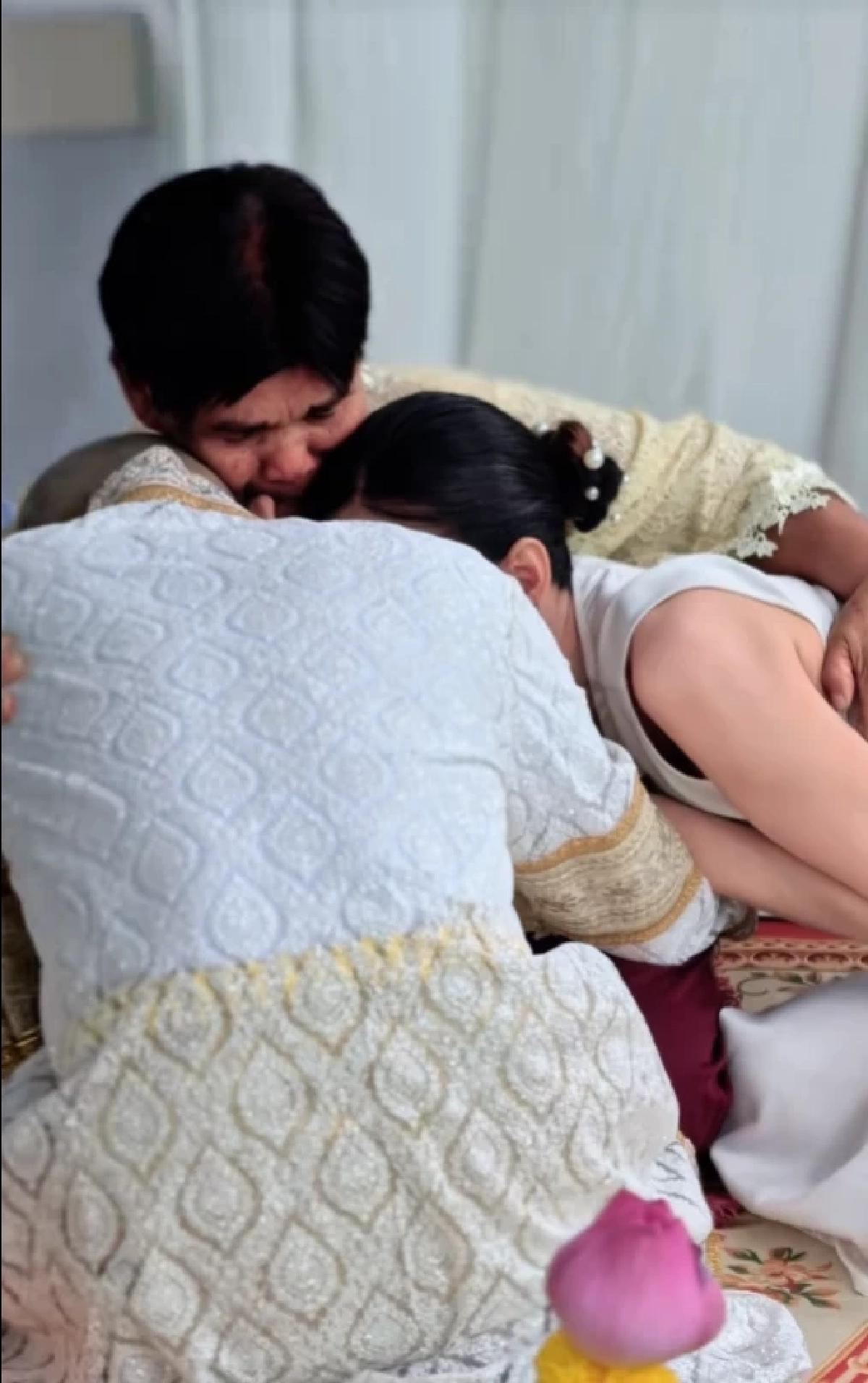 ขนลุกทั้งงาน วิญญาณแม่ร่วมพิธีทำขวัญนาค พร้อมเผยเรื่องที่เสียใจ