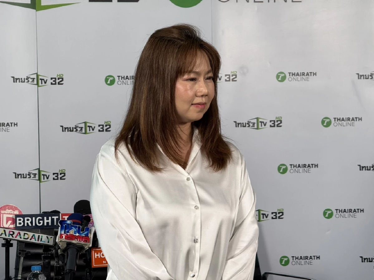 "เปิ้ล ณภัทร" ลูก "เด๋อ ดอกสะเดา" เคลียร์ปมทะเบียนสมรสพ่อ