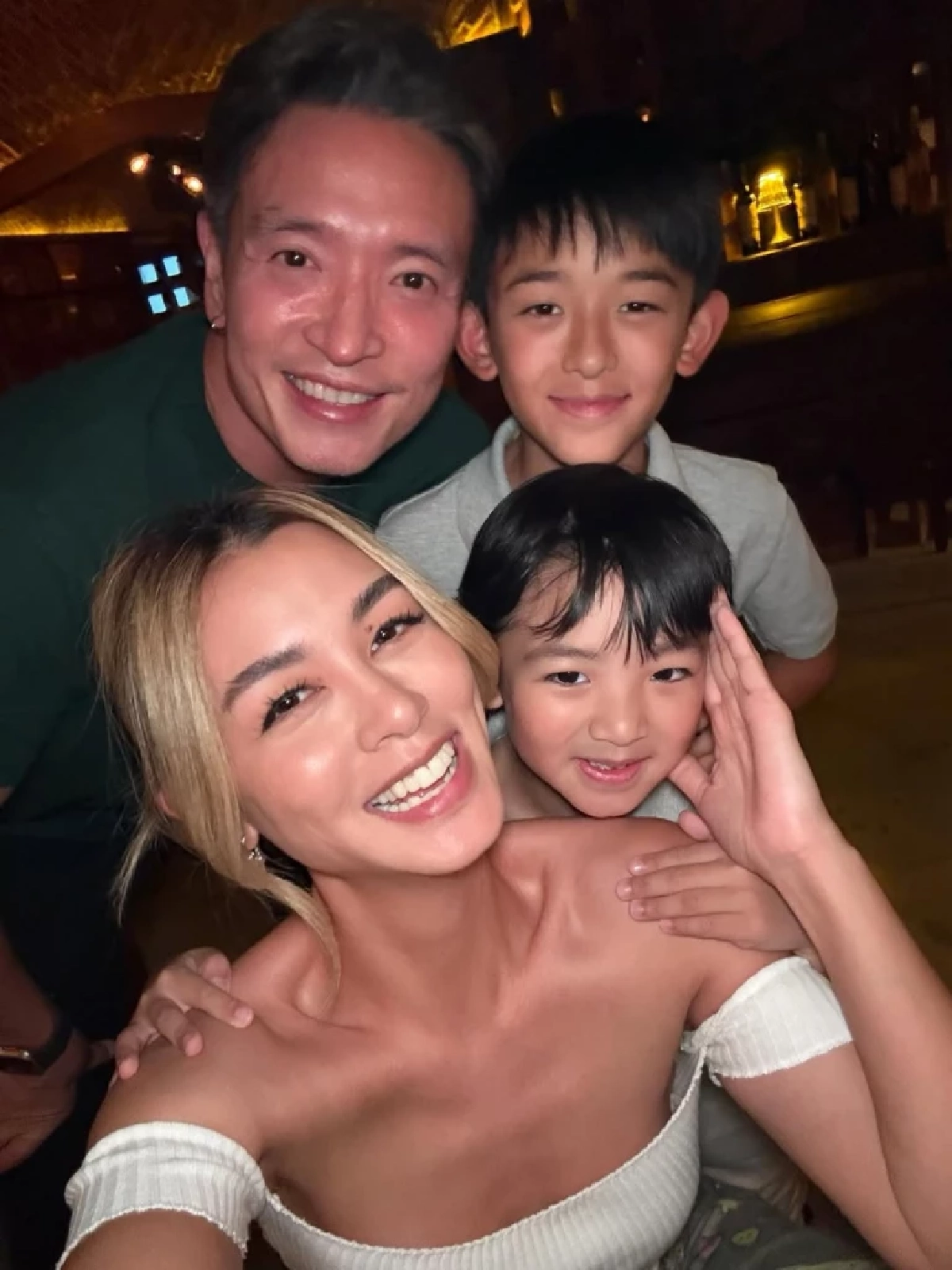 “ชาย-วิกกี้” จัดวันเกิด “น้องทริสเท่น” 9 ขวบ เรียบง่ายแต่อบอุ่น