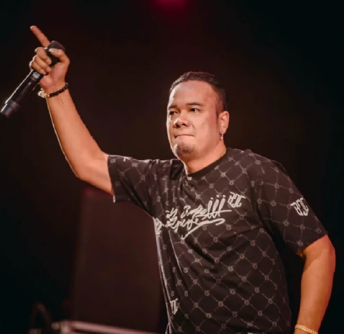 เปิดทะเบียนรถเคลื่อนร่าง "เหน่ง เหม่งจ๋าย" ตลกดังจากไปกะทันหัน