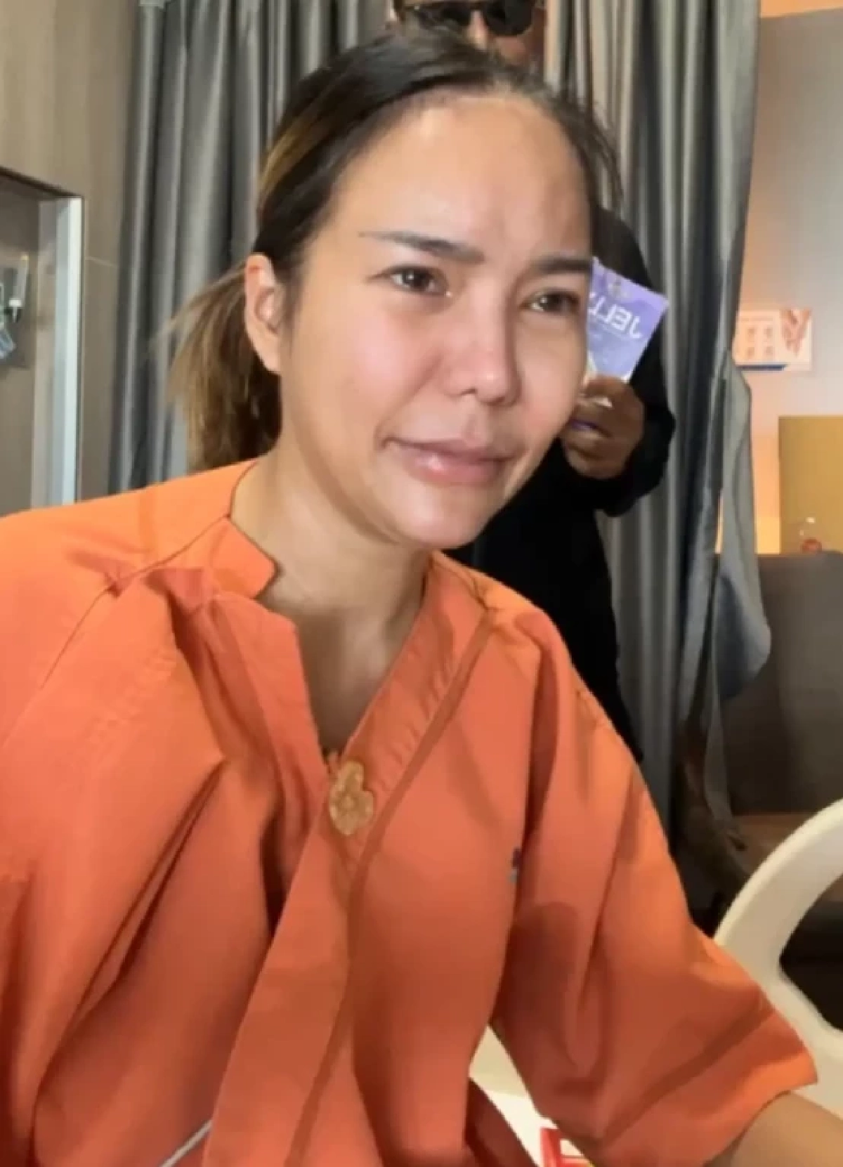 "แม่ตั๊ก"แฉต่อใครอยู่เบื้องหลังร้านทอง ทำ"ป๋าเบียร์"นั่งไม่ติด