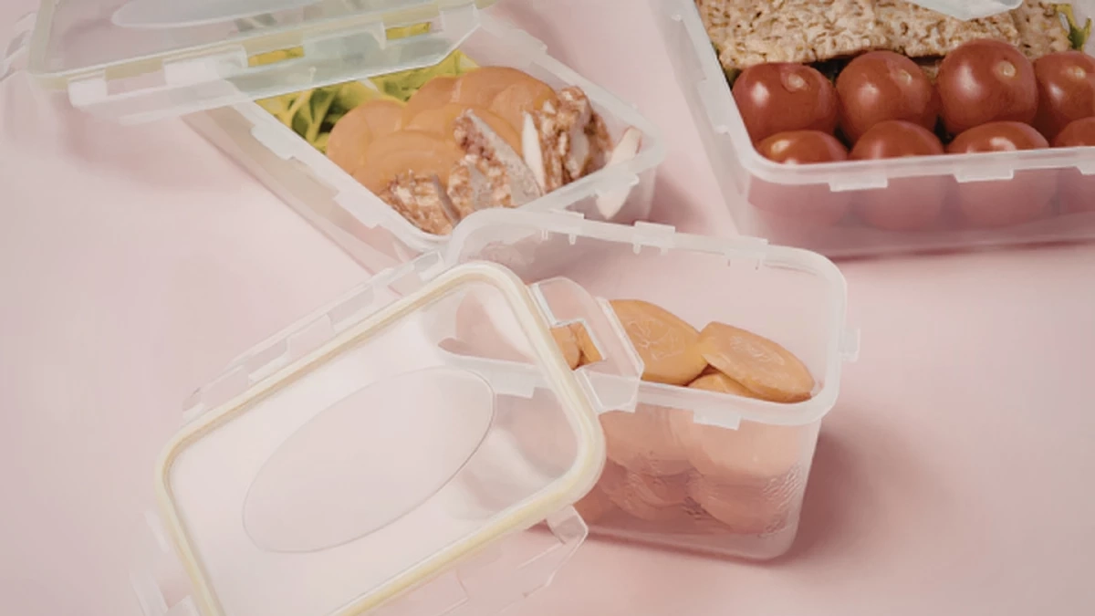  กูรูเตือนแรง! อาหาร 6 อย่างไม่ควรเก็บในพลาสติก อันตรายกว่าที่คิด