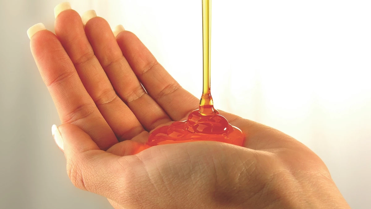 ผู้เชี่ยวชาญเตือน น้ำยาล้างรถหมด ใช้แชมพูแทนได้หรือไม่? 