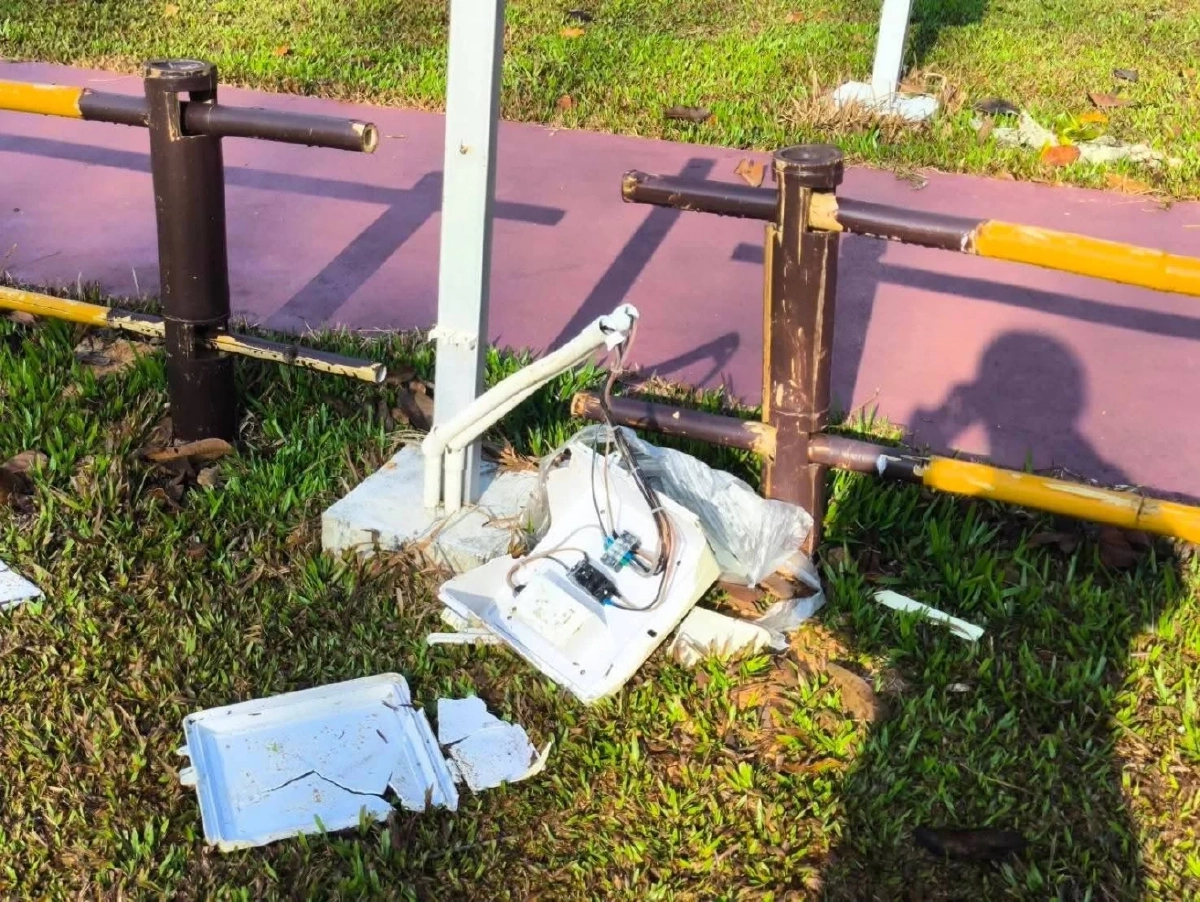 สั่งปิดด่วน! น้ำตกนางครวญระทึก โขลงช้างป่าบุกยึดพื้นที่