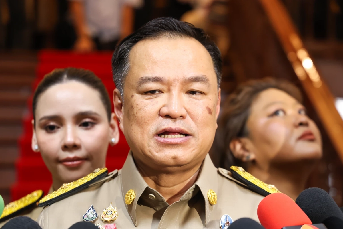 สั่งด่วน ให้ WFH ทันที ข้าราชการ-รัฐวิสาหกิจ งดดูงานเมืองนอก