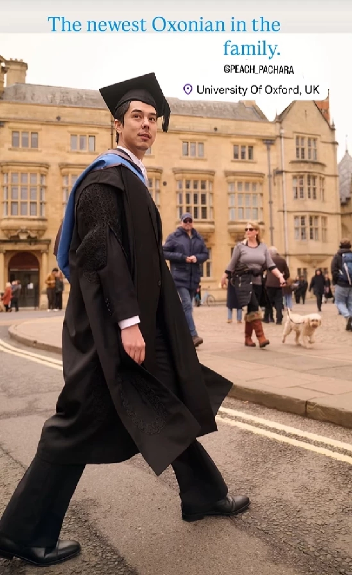 เก่งไม่ธรรมดา! “พีช พชร” จบโทใบที่ 2 ครอบครัวร่วมฉลองความสำเร็จ