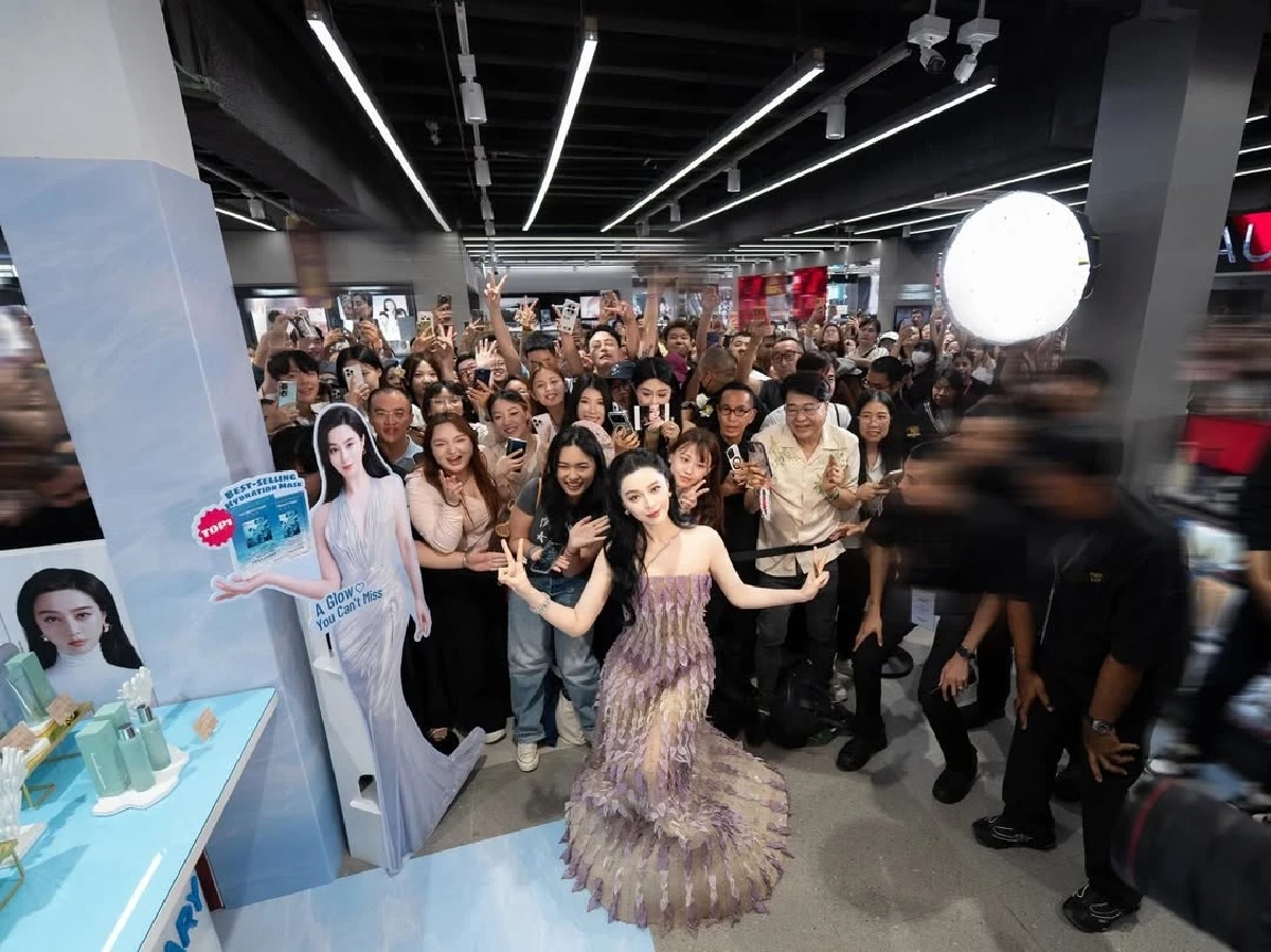 ตัวแม่มาเอง ฟ่านปิงปิง เยือนไทย เปิดตัวแบรนด์แฟนคลับแห่รับแน่น