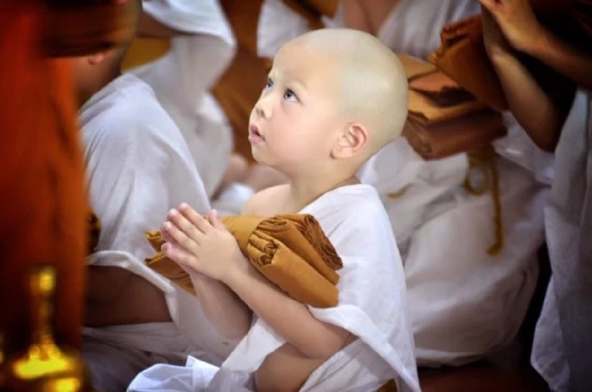 ส่องภาพล่าสุด "น้องกร วัดป่ามณีกาญจน์" อดีตสามเณรน้อย