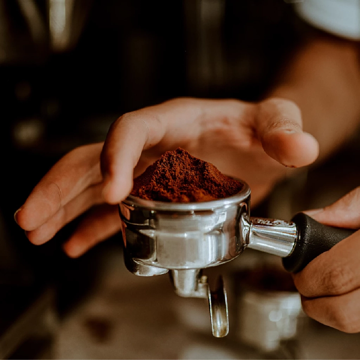 เช็ก 6 กลุ่มอาหารห้ามกินคู่กาแฟ เสี่ยงกรดไหลย้อน-ใจสั่นรุนแรง