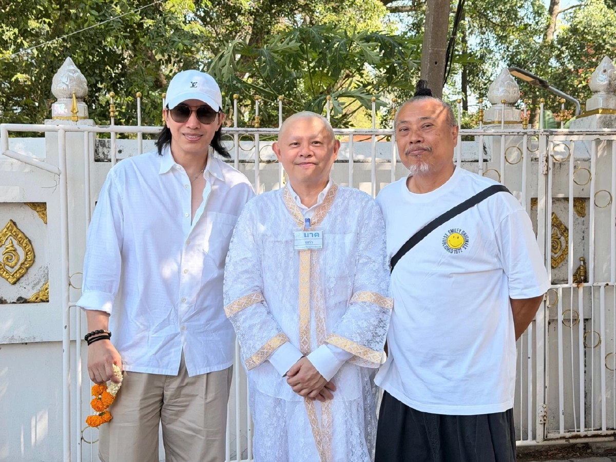 ภาพล่าสุด ทนายแก้ว เข้าพิธีอุปสมบท หนุ่ม กรรชัย ร่วมอนุโมทนาบุญ