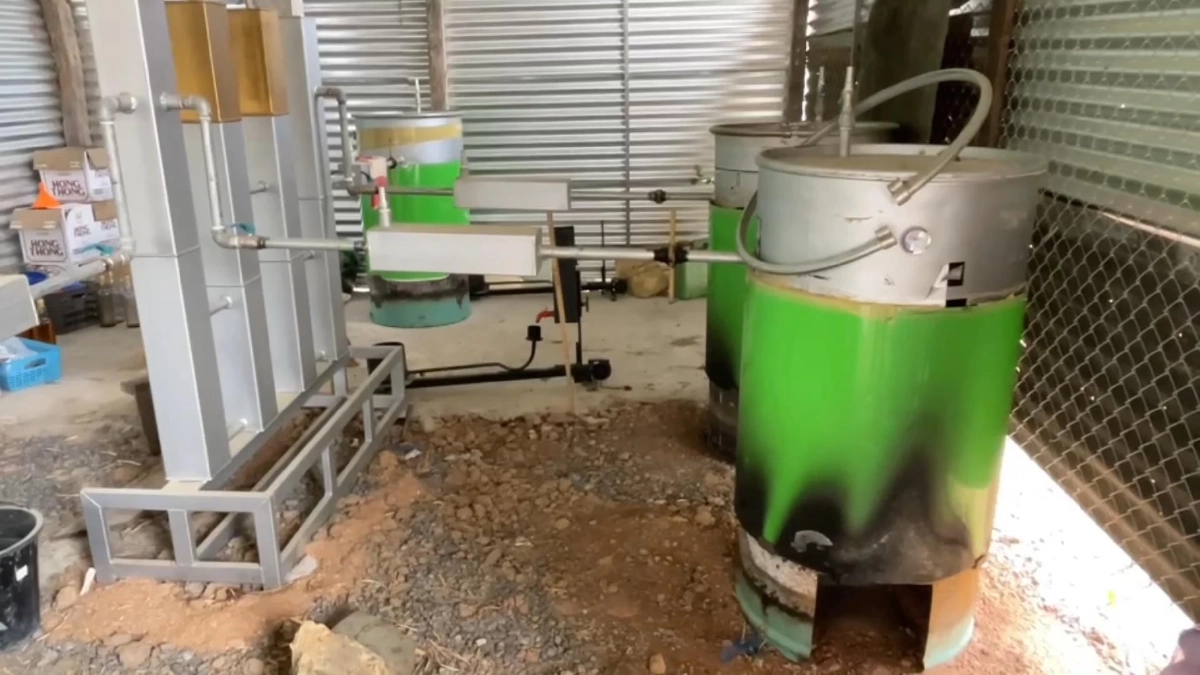 ชัยภูมิโชว์กลั่นน้ำมันขยะลิตรละ 25 บาท จี้รัฐหนุนทุกหมู่บ้าน