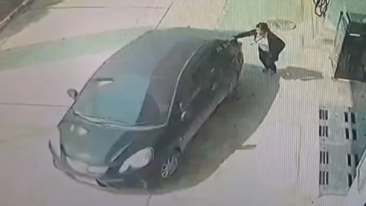 เก๋งดำชลบุรีทำแสบ! เติมน้ำมันปั๊มโคราชเสร็จก่อนซิ่งหนี