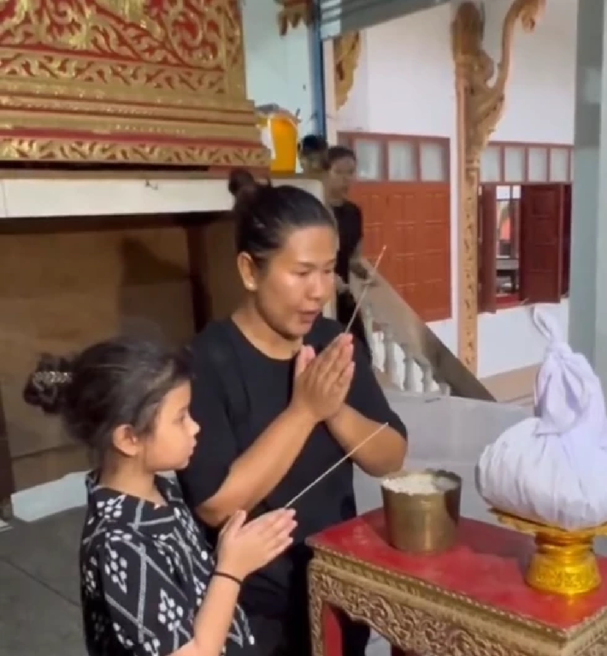 ภรรยาเผยสาเหตุ หลังเห็นสีกระดูก "แดนนี่ ศรีภิญโญ" ถึงกับสงสาร