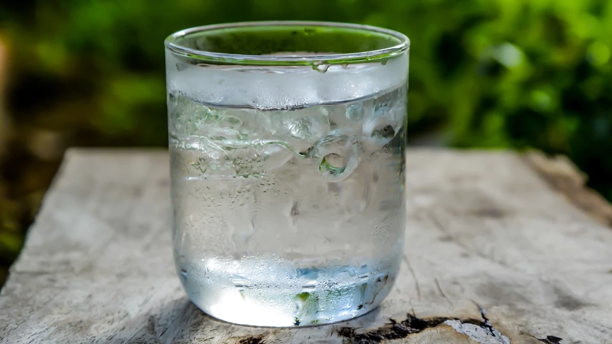 น้ำเย็นอันตรายจริงไหม? ผู้เชี่ยวชาญเผยความจริงที่ควรรู้