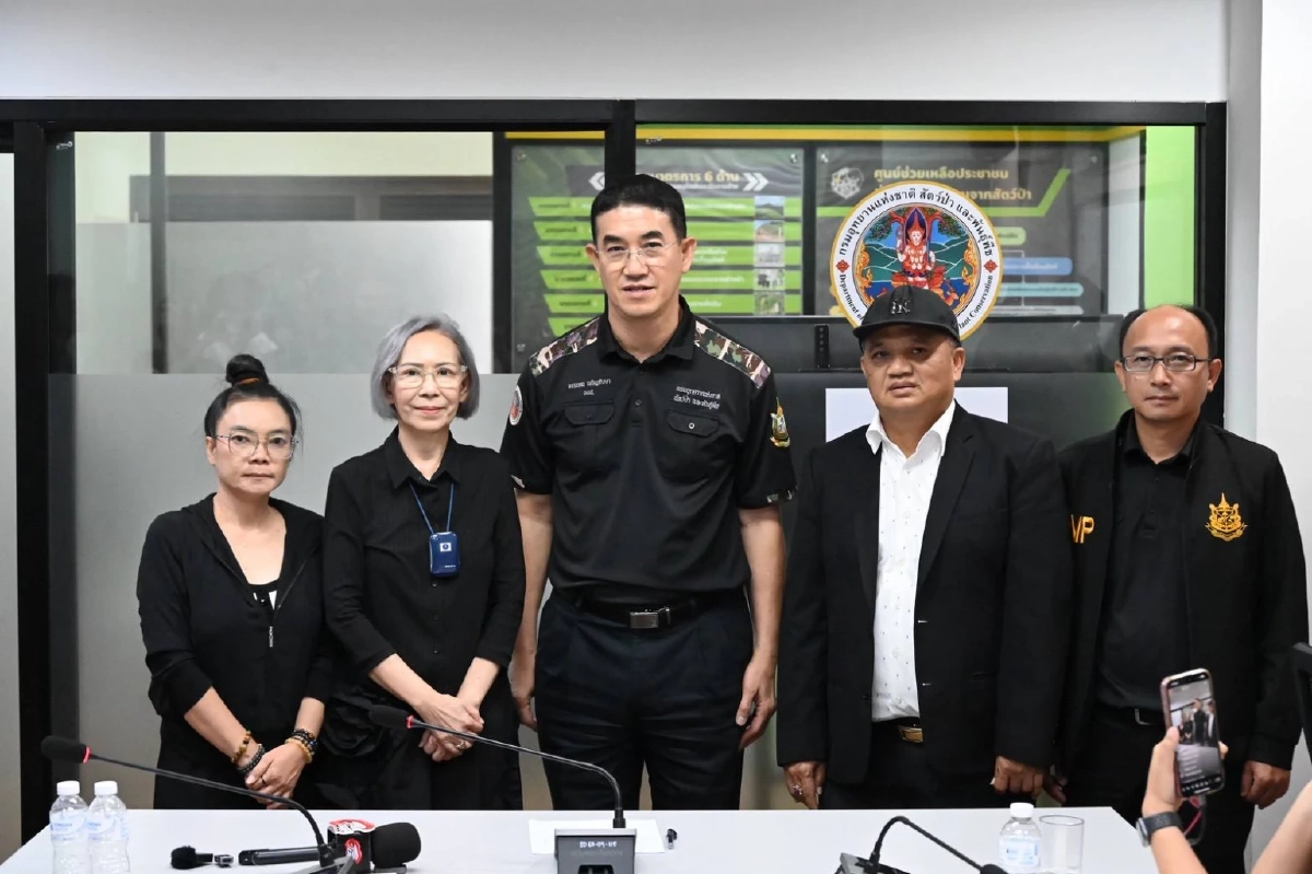 กรมอุทยานฯ สั่งเบรกย้ายช้างทั่วประเทศ ปมสีดอหูพับดับปริศนา