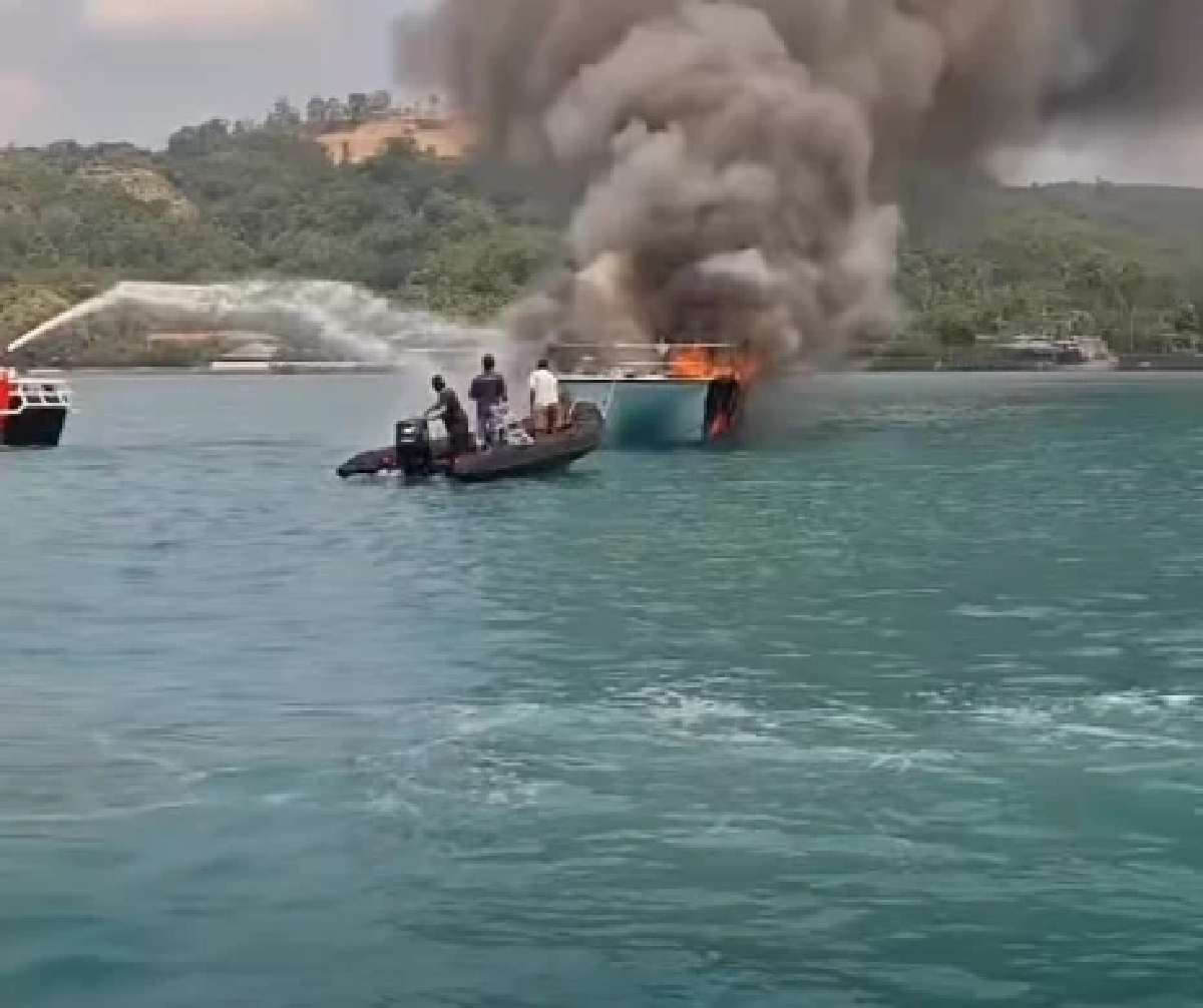 แห่อาลัย "ไกด์กรุง" เศร้ารู้อายุ จากไปในเหตุไฟไหม้สปีดโบ๊ท