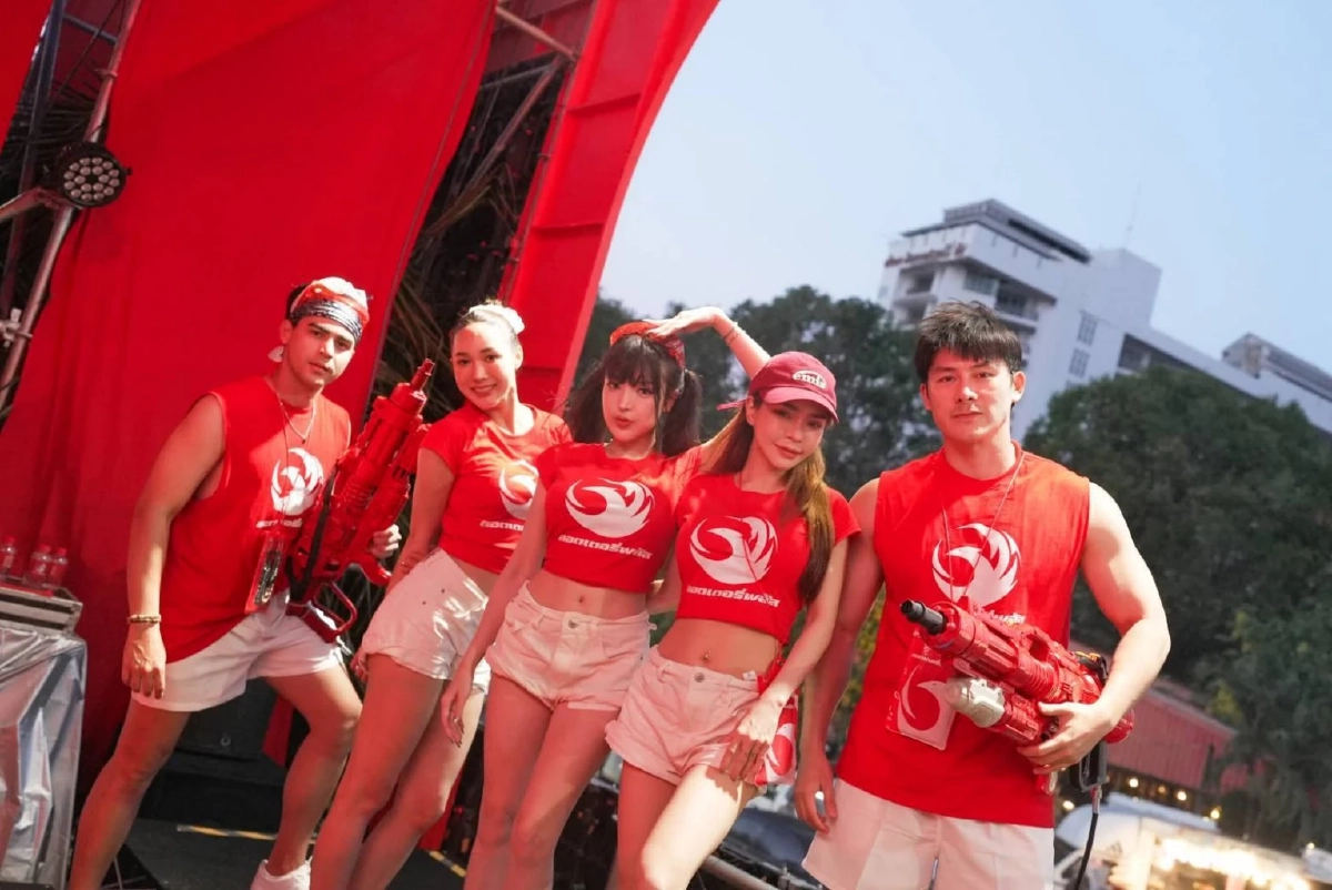 "ลอตเตอรี่พลัส" เล่นใหญ่จัดเต็ม ไหลริมเลพัทยา ขนทัพดีเจ-ของแจก