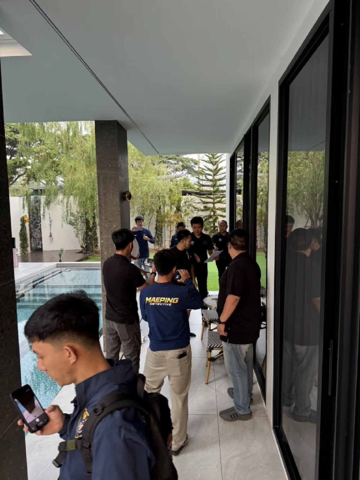 ตร.บุกค้นบ้านนักธุรกิจเชียงใหม่ แอบถ่ายสาวในห้องน้ำห้างดัง