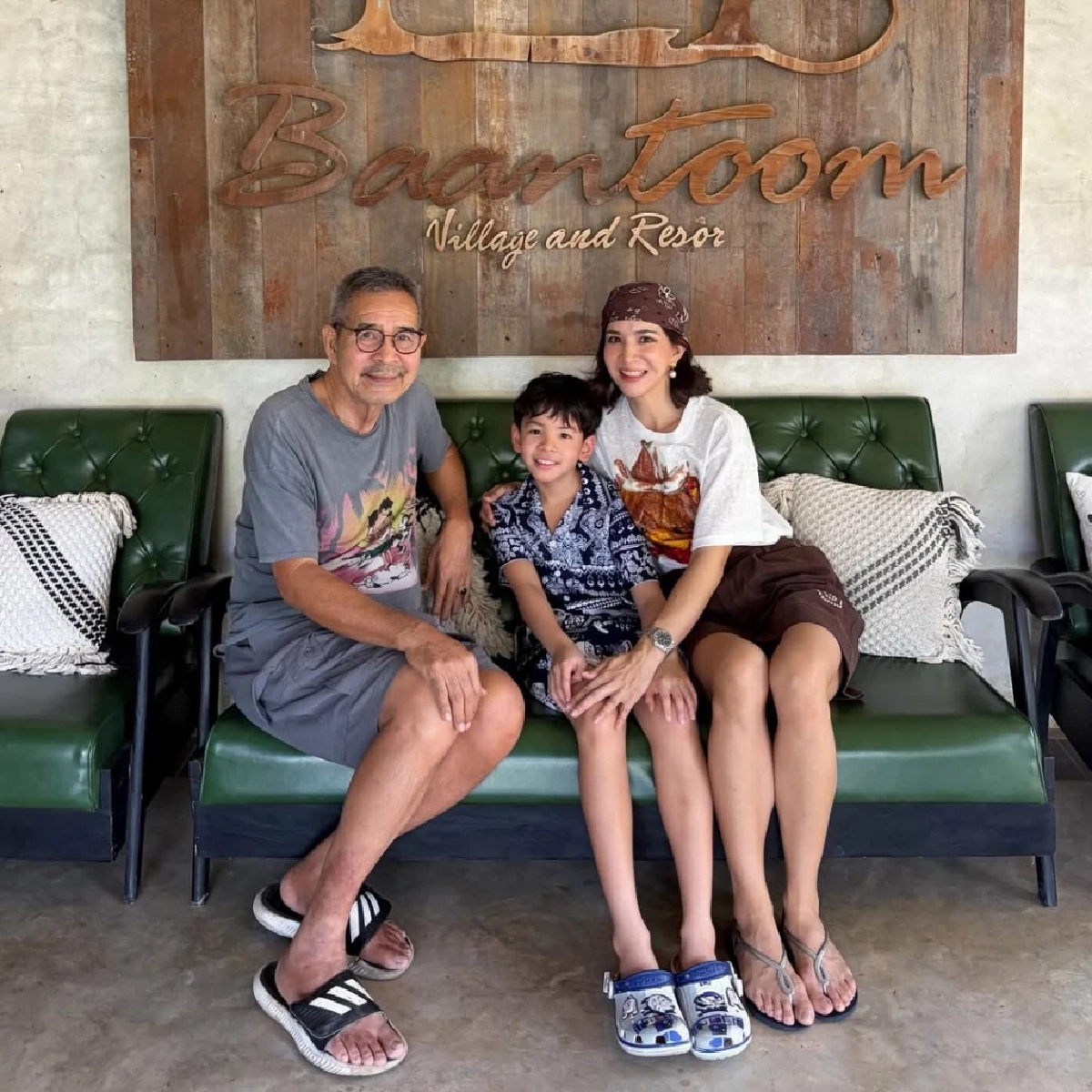 เปิดภาพล่าสุด “ชลิต เฟื่องอารมย์” ใช้ชีวิตสงบในสวนที่จันทบุรี