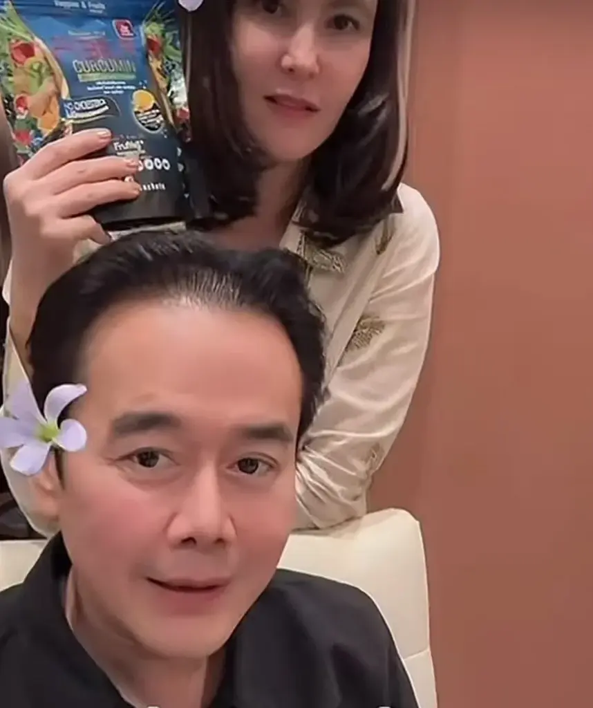 พ่อแพ้ทางลูก เป๊ก สัณณ์ชัย ถึงกับยอมยกธงขาว หลังลูกเดินชนไม่สนใจ