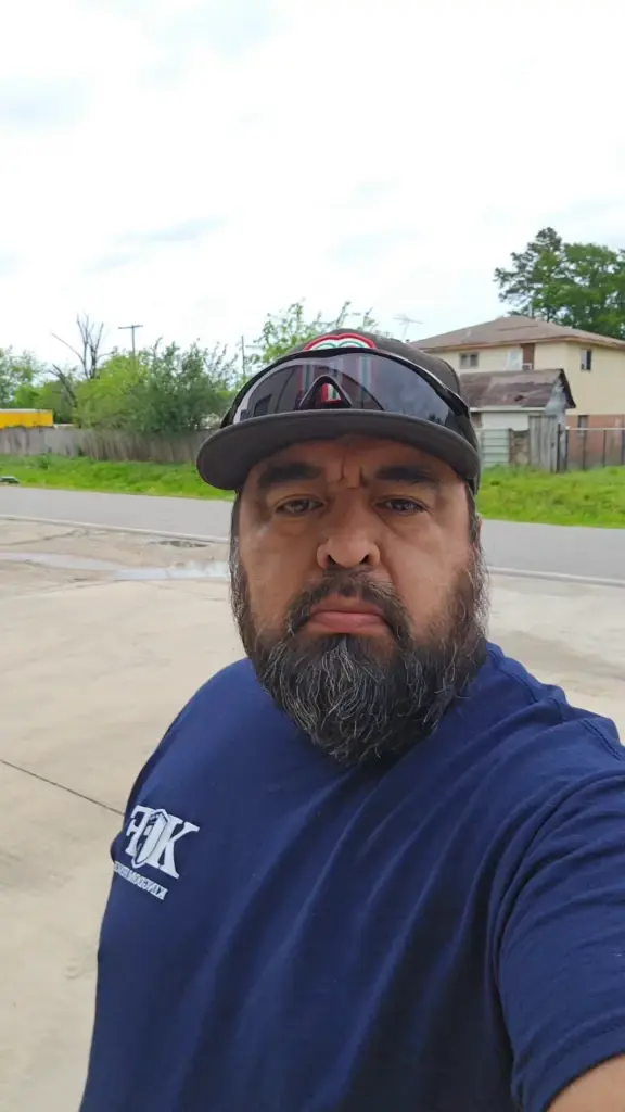 เอ็นดูหนักมาก หนุ่มเท็กซัสรับบทใหม่ มีลูกแมว 8 ตัวในวันเดียว