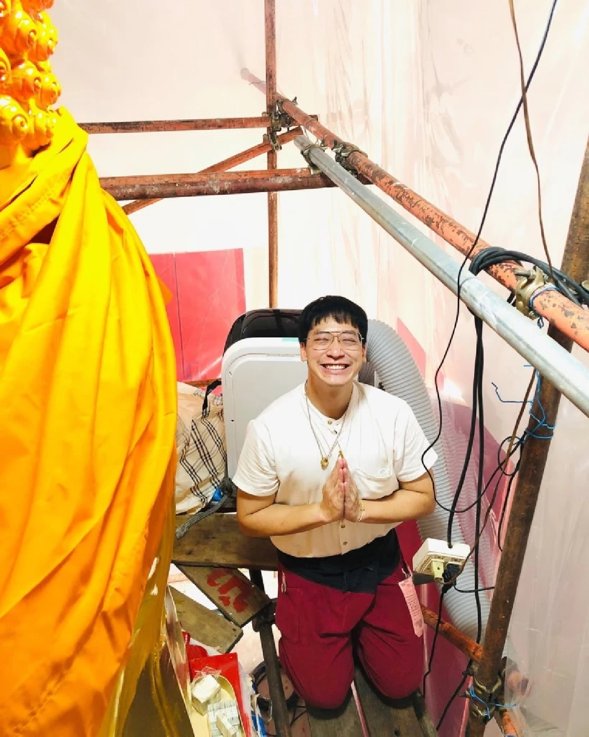  บี้ สุกฤษฎิ์ วิเศษแก้ว ได้ “ธูปมหามงคล” จาก FC เห็นแล้วขำหนักมาก