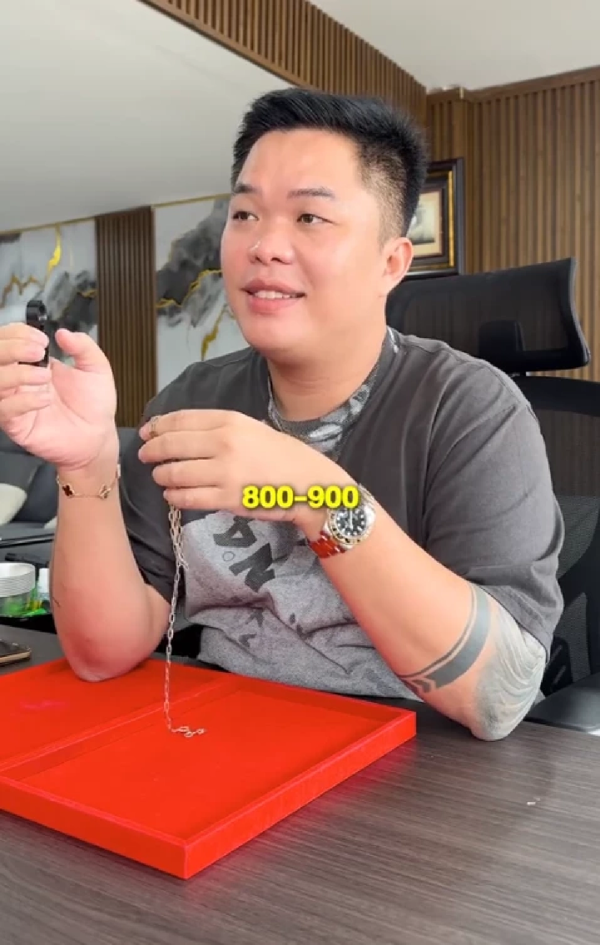 หนุ่มซื้อสร้อยเงินแผงลอย เวลาผ่านไปสีลอก เอาไปตรวจยิ่งตกใจ