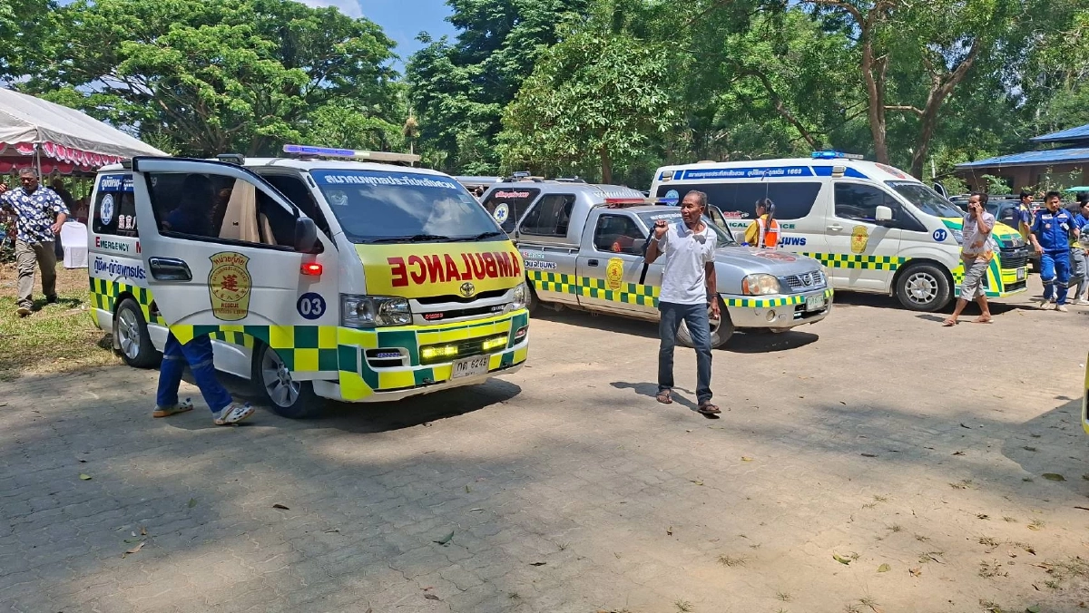 นาทีระทึก! ต้นไม้ร้อยปีถ้ำเขาเงินหักทับเต็นท์บุญ ดับ 2 เจ็บ 9 