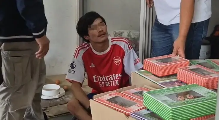 ฮือฮา ดาว TikTok พิการขายเค้ก โดนแฉ งัดตู้ซักผ้า แถมเดินได้ปกติ