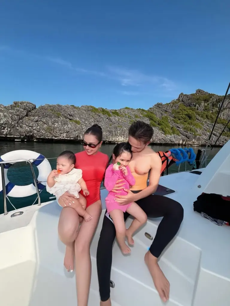 เจนนี่ ได้หมดถ้าสดชื่น จัดเต็มบิกินี่กลางทะเล โชว์ลุคแซ่บ 