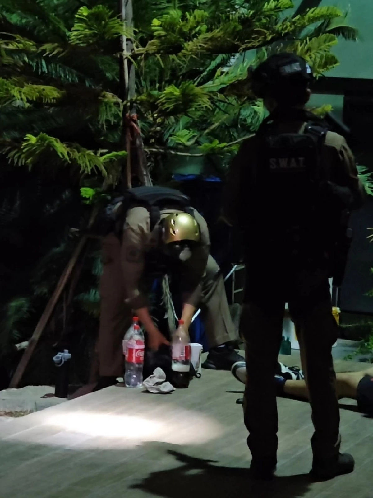 ผวาทั้งบ้าน ดาราดัง เล่านาทีระทึก ชายชุดดำปีนรั้วบุกกลางดึก