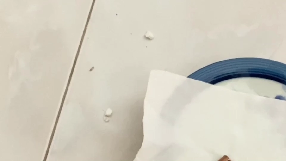 กระสุนปริศนาตกใส่เตียงนอนบ้านอดีตทางหลวงจันทบุรี หวิดโดนหลาน