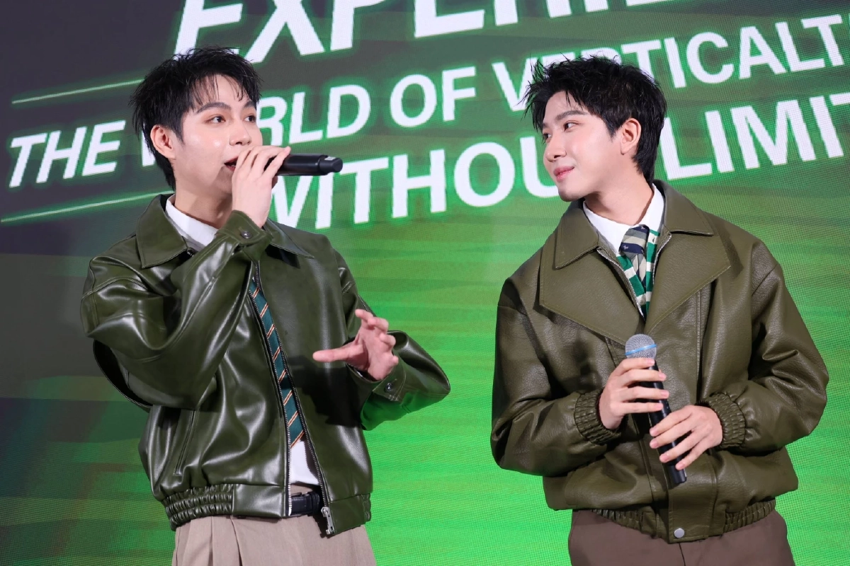 เฟิร์ส-ข้าวตัง ร่วมงานเปิดตัวความบันเทิงซีรีส์แนวตั้ง AIS x ReelShort