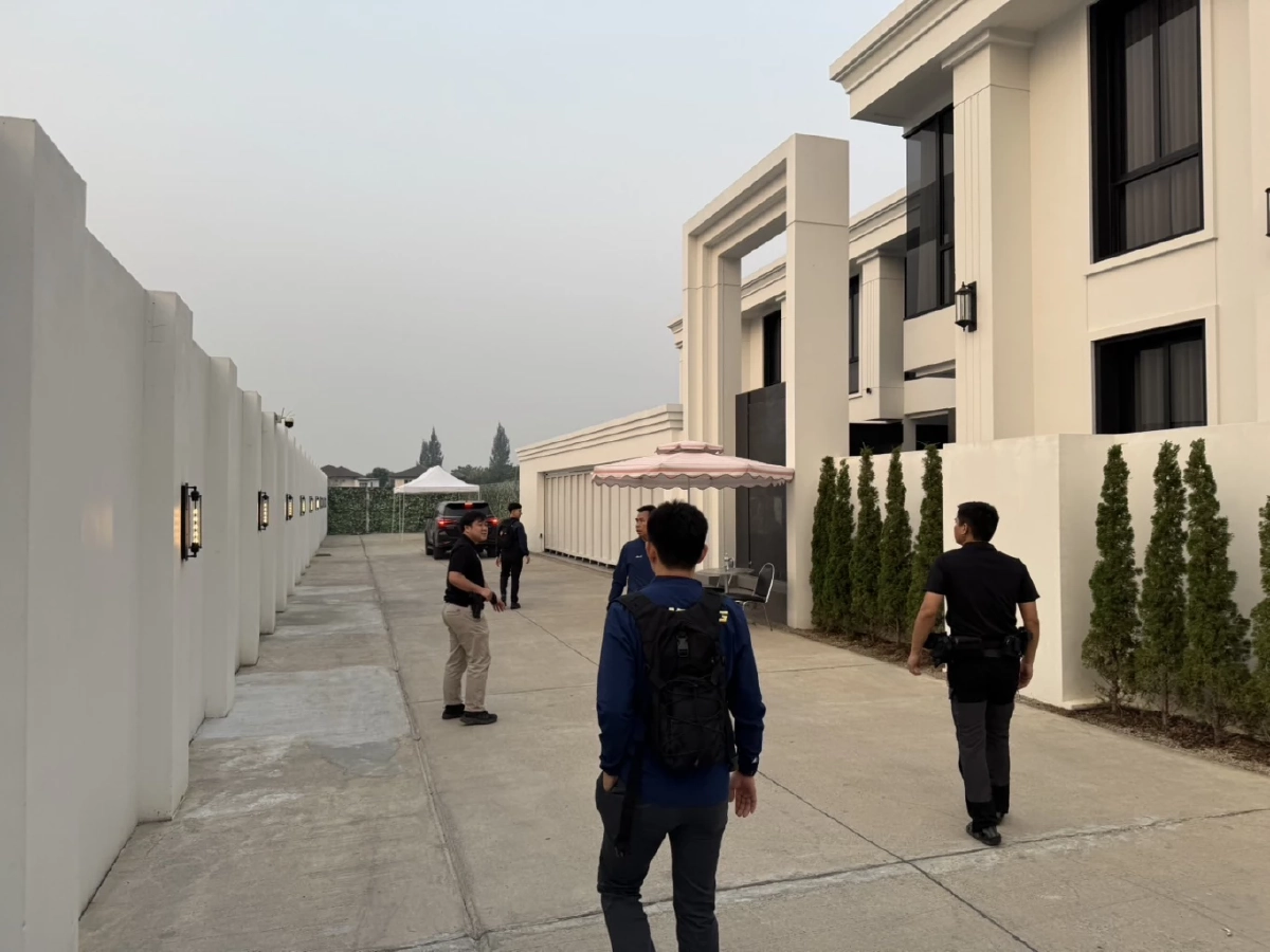 ตร.บุกค้นบ้านนักธุรกิจเชียงใหม่ แอบถ่ายสาวในห้องน้ำห้างดัง