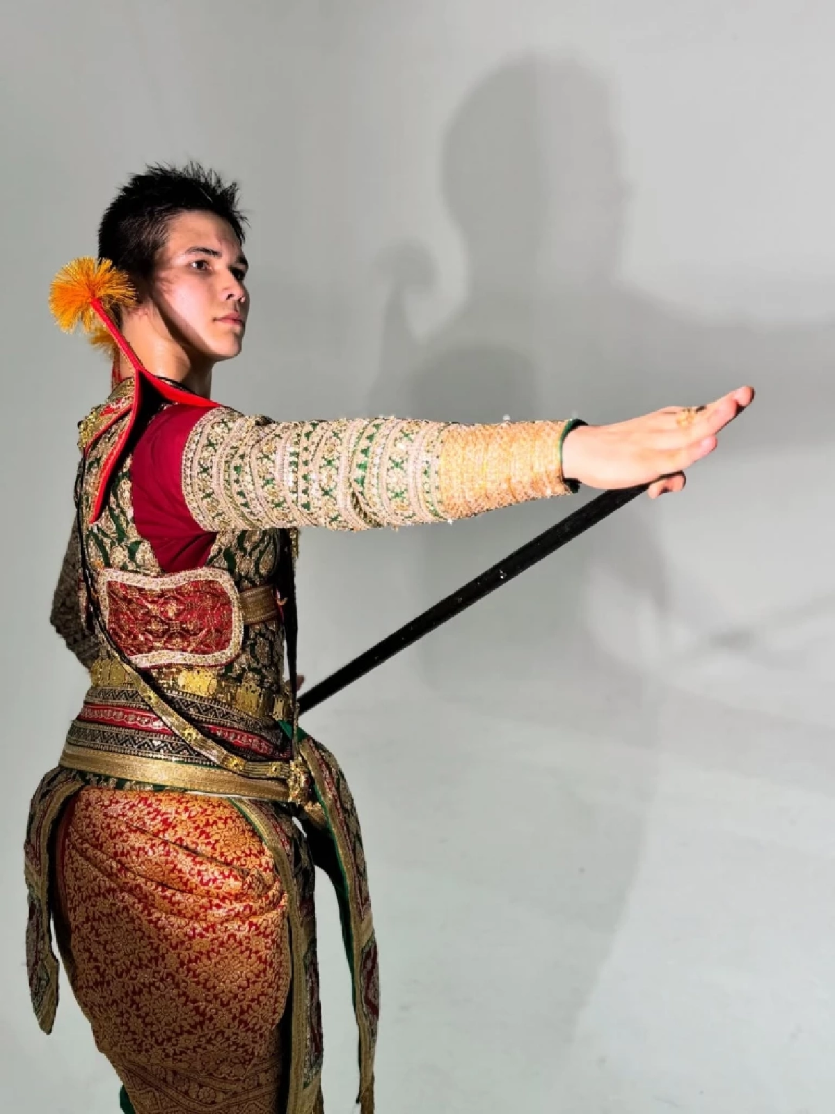 โขนไม่ง่าย แต่ทำได้ ทายาทคนดัง พิสูจน์วินัยและความฝัน