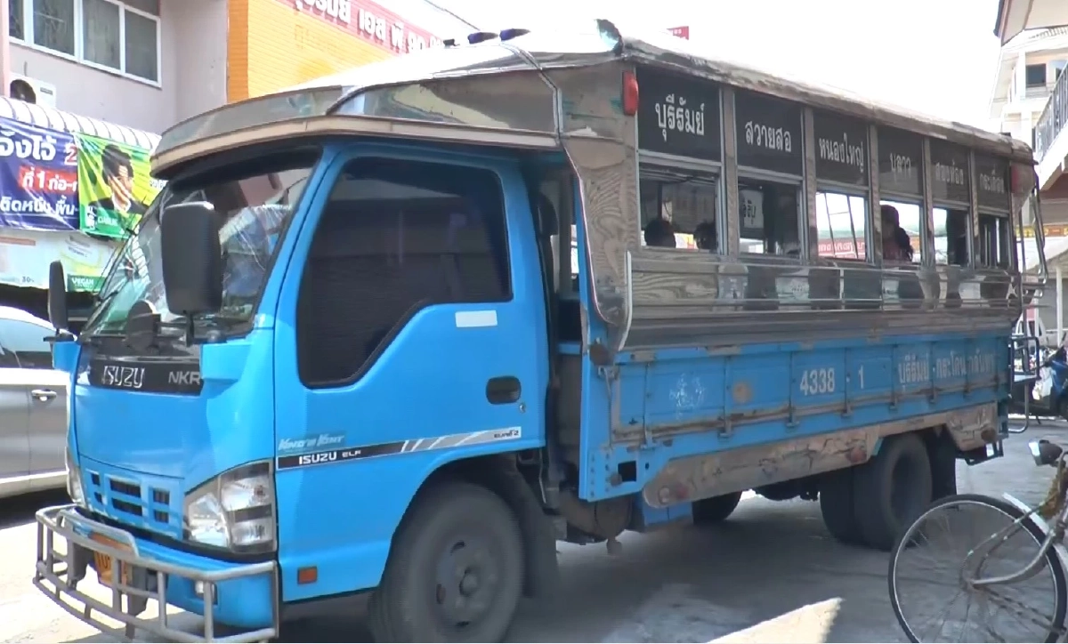 หมดแรงวิ่ง สองแถวบุรีรัมย์เจอพิษน้ำมันเหลือวิ่งแค่ 3 คัน จาก 90 คัน