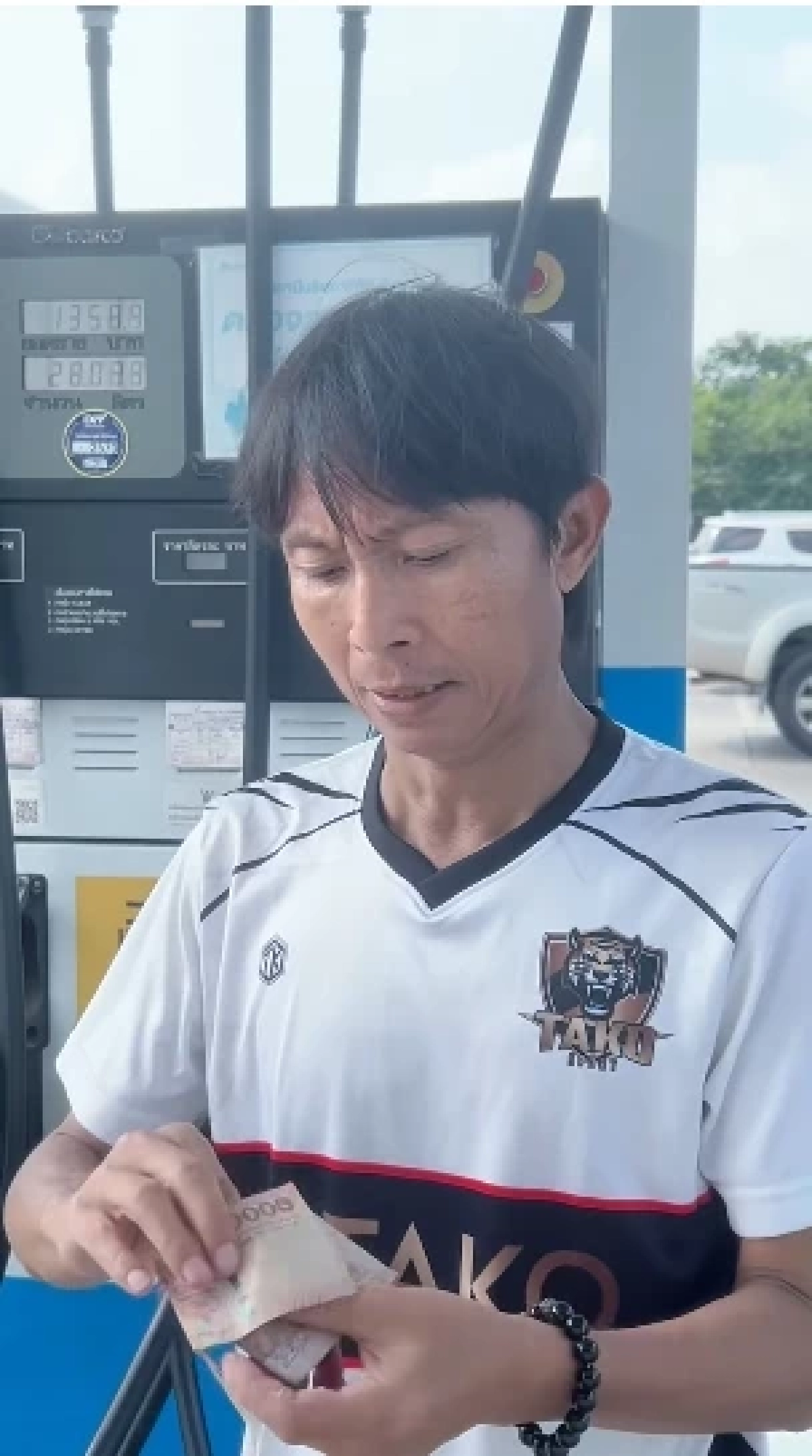 เปิดชัดๆ เหลือเฟือ มกจ๊ก ขับไปร้อยเอ็ด ยุคนี้ค่าน้ำมันเท่าไหร่