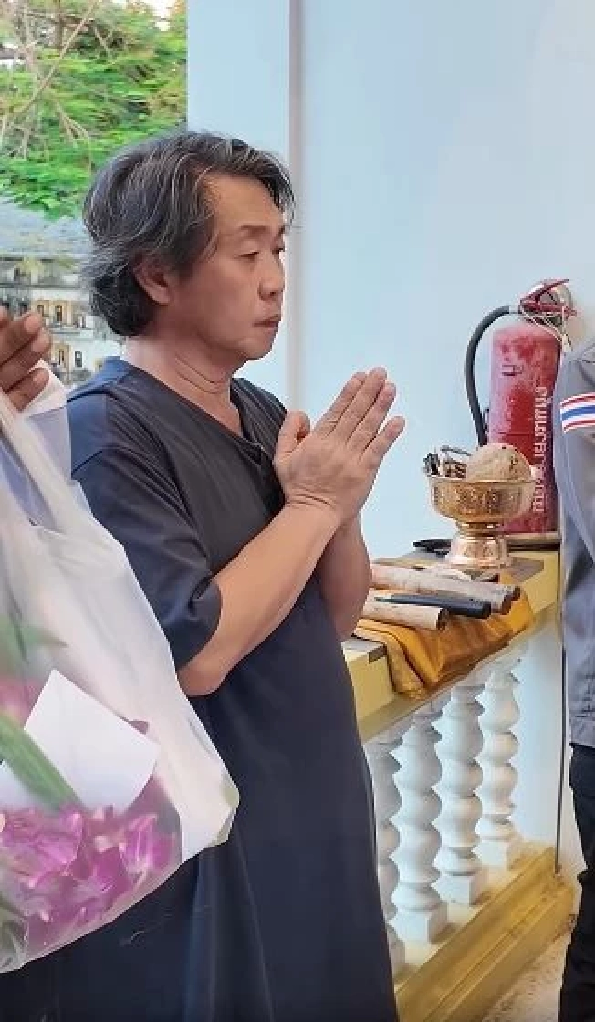 อัปเดต ลุงนอนเฝ้าร่างแม่ 3 วัน หลังจากนี้ไปอยู่ไหน ทำอะไรต่อ