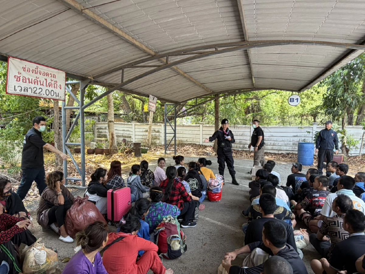 กกล.บูรพาผนึกกำลังส่ง 49 กัมพูชาคืนถิ่นหลังจบคดี ณ ด่านคลองลึก