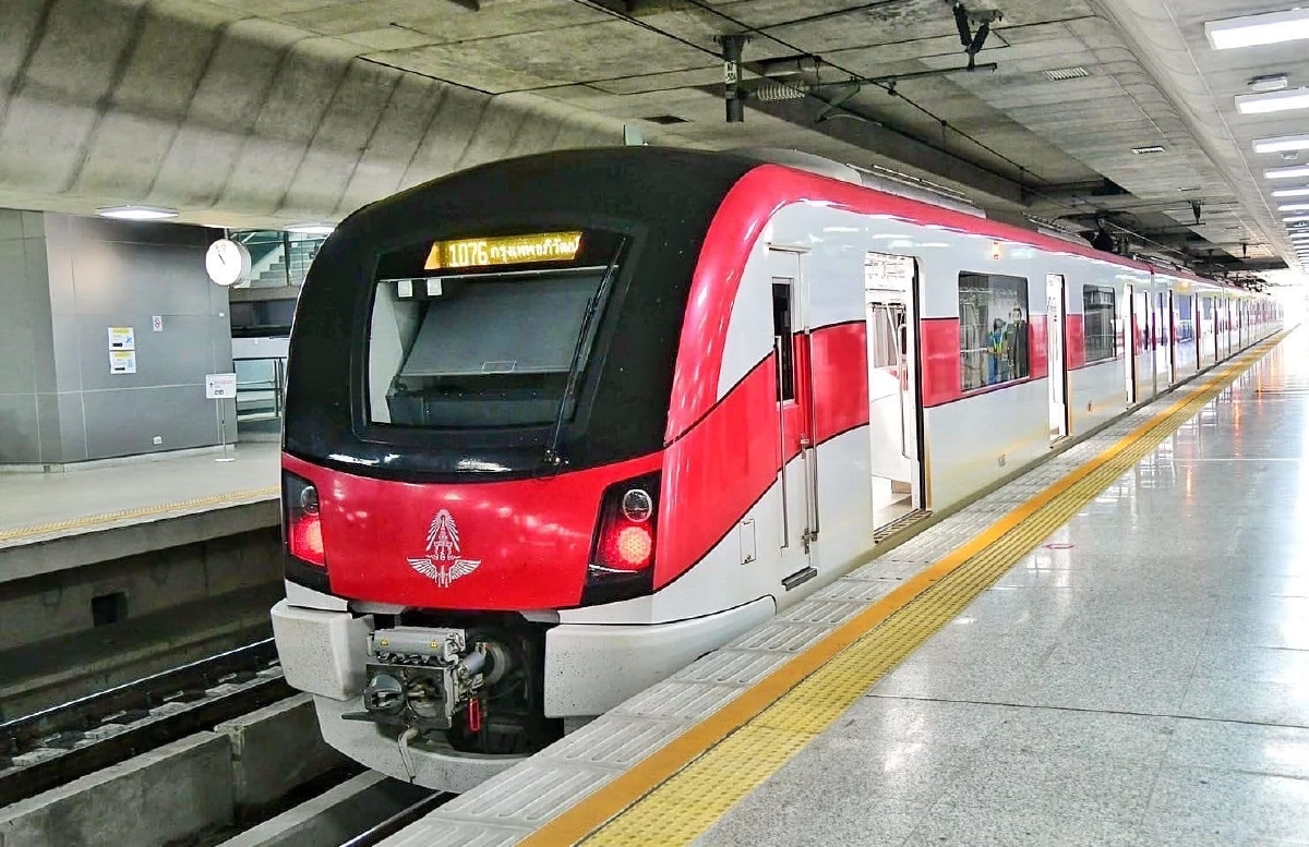 สั่งพักงาน พนง.สาวขับรถไฟฟ้าสายสีแดง กรีดร้องขณะปฎิบัติหน้าที่