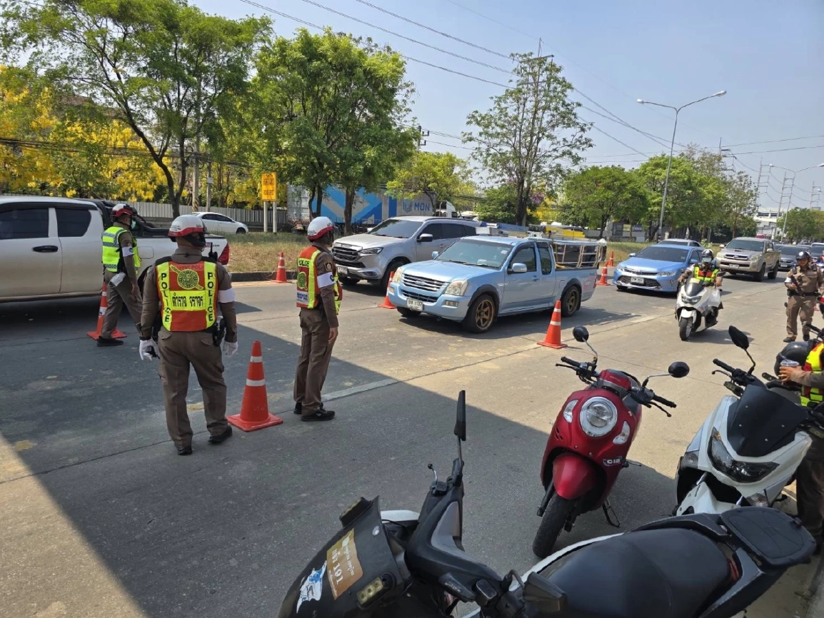 ตร.โคราชกวดขันวินัยจราจรวันแรก จับปรับจริง 10 ข้อหาหลัก