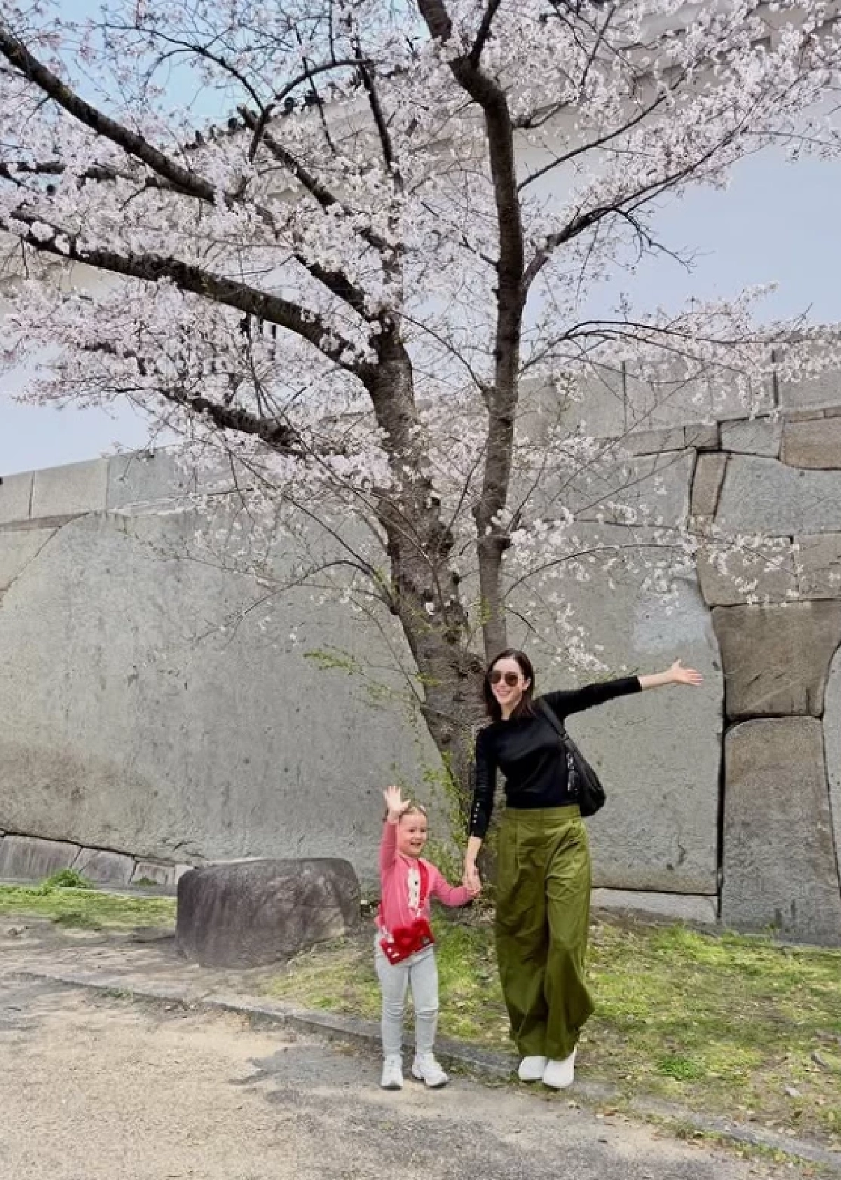 เผยชัดๆโฉมหน้าสามี "ไอซ์ อภิษฎา" ครั้งแรก หล่อดูดีออร่าพุ่ง