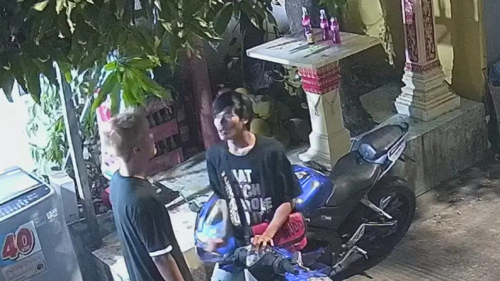 ฮือฮา ดาว TikTok พิการขายเค้ก โดนแฉ งัดตู้ซักผ้า แถมเดินได้ปกติ