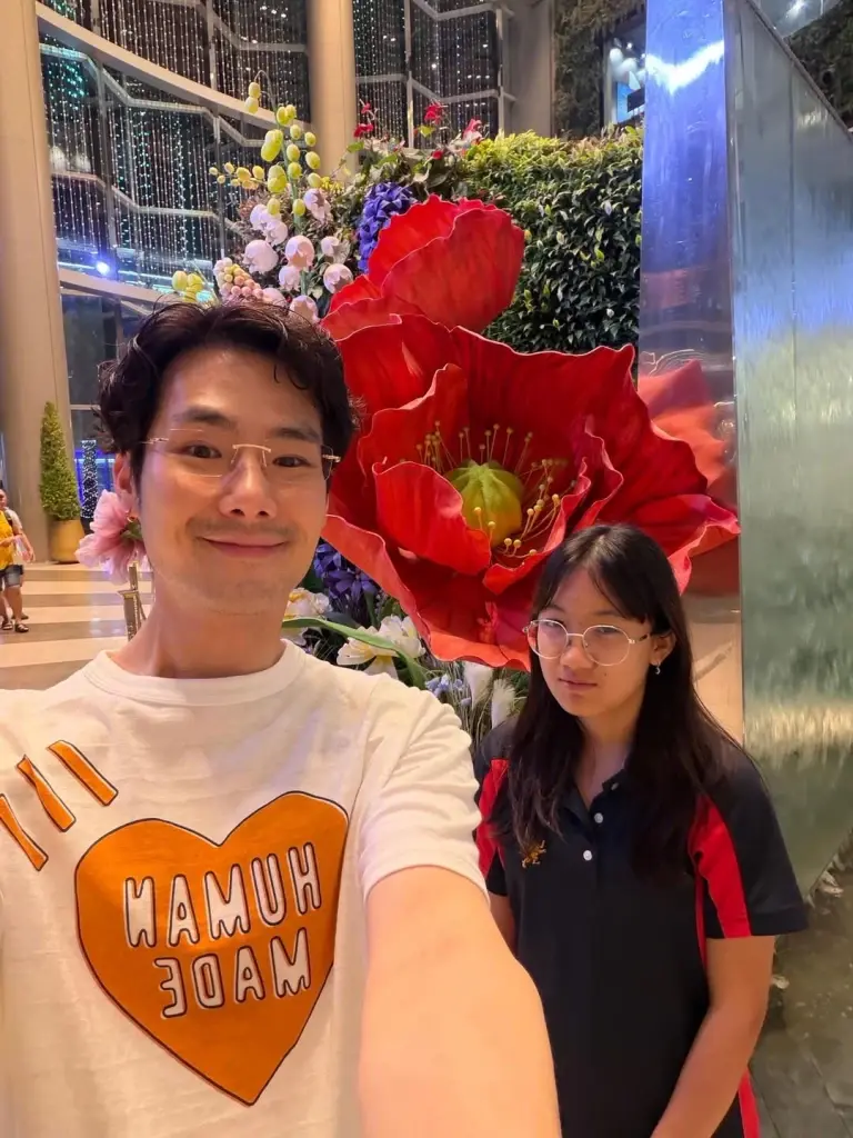 น่ารักไม่ไหว น้องวันใหม่’ ควักค่าขนมซื้อเค้กให้ พี่ภัทร