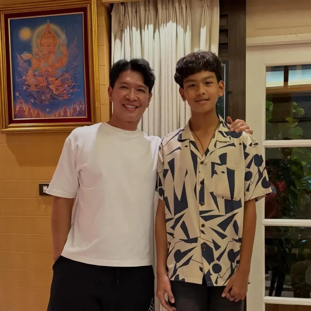 "หนุ่ม คงกะพัน" เปิดภาพล่าสุดลูกชายเพื่อนรัก สูงจนจำแทบไม่ได้