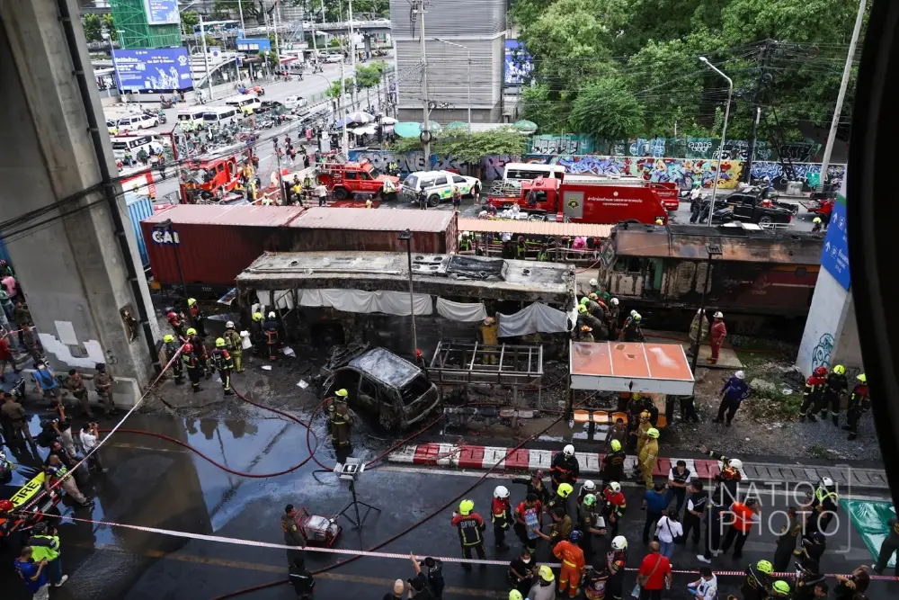 ถึงว่า รถไฟเบรกไม่อยู่ สุดท้าย ชนรถเมล์ 206 กลายเป็นโศกนาฏกรรม