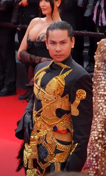 เปิดสาเหตุ "ดีไซเนอร์เขมร" ถูกหิ้วลงพรมแดงเมืองคานส์